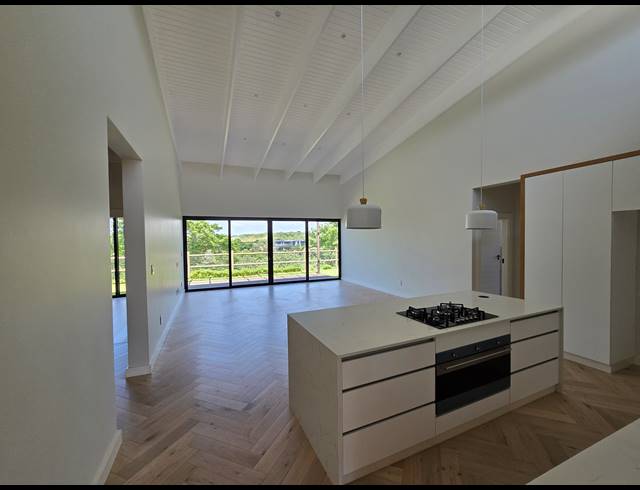 3 BEDROOM HOUSE FOR SALE IN NEW SALT ROCK CITY